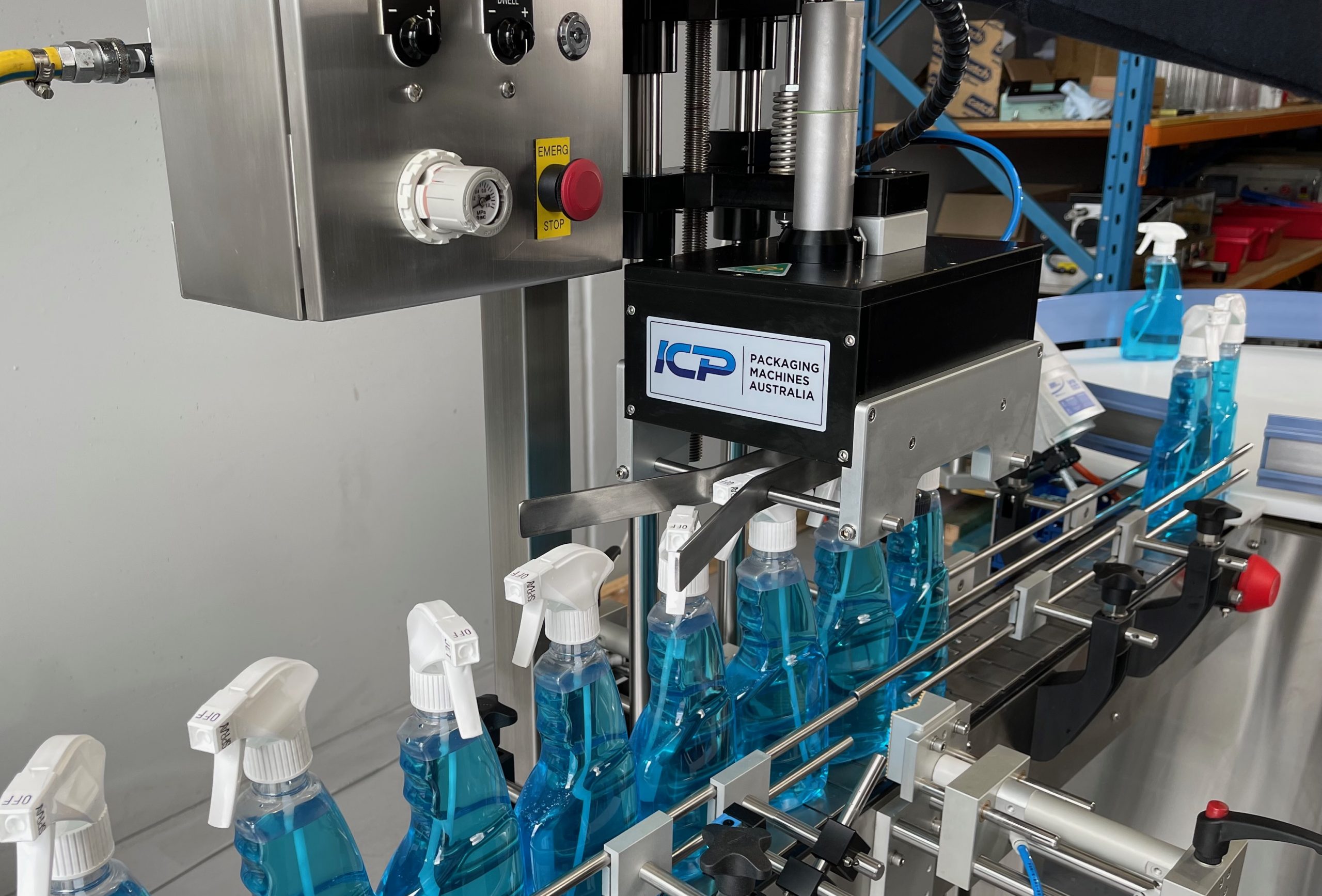 cap tightening machine