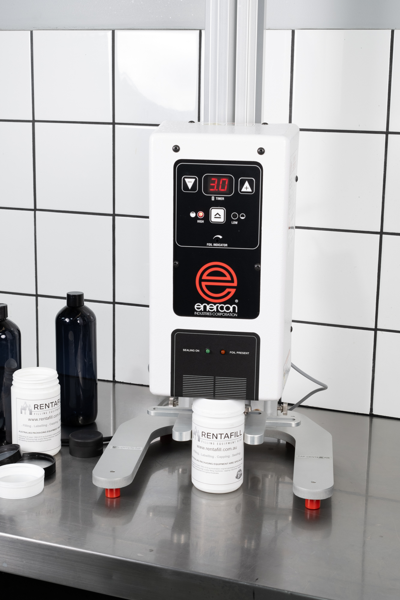 Auto JR induction cap sealer - Enercon Super Seal Jr Auto