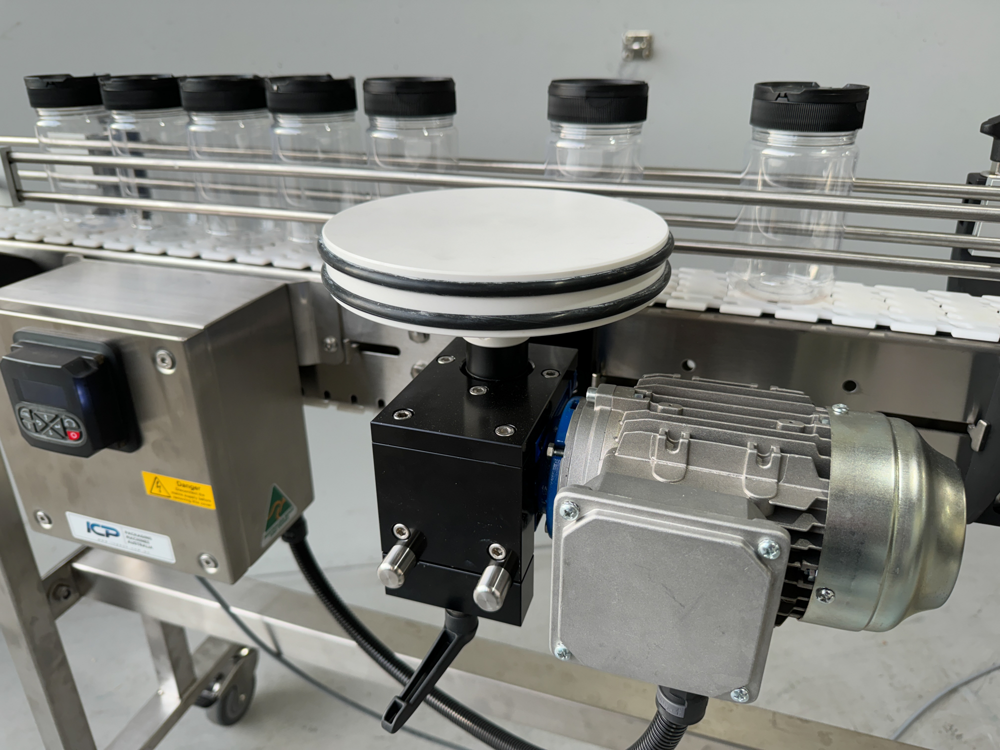 ICP Spacer wheel on conveyor