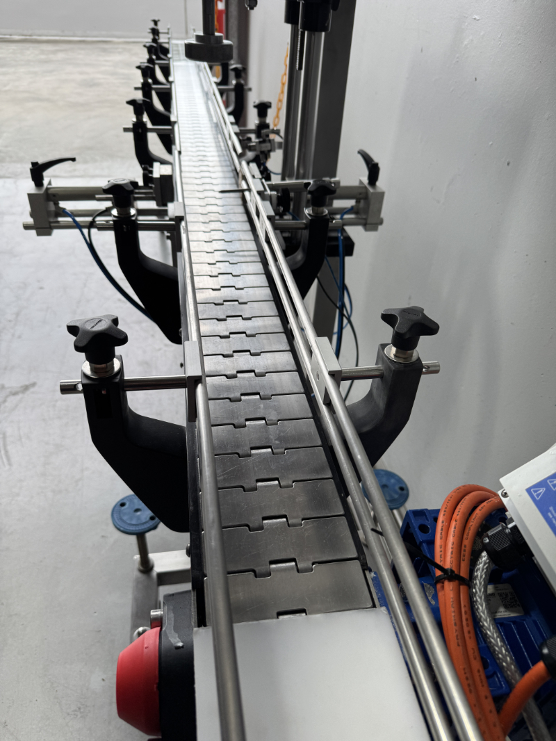 ICP Stainless steel slat conveyor