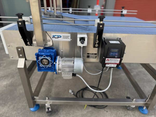 Container Infeed Table 1400x850 | Flat Belt Unscrambling Table – ICP ...